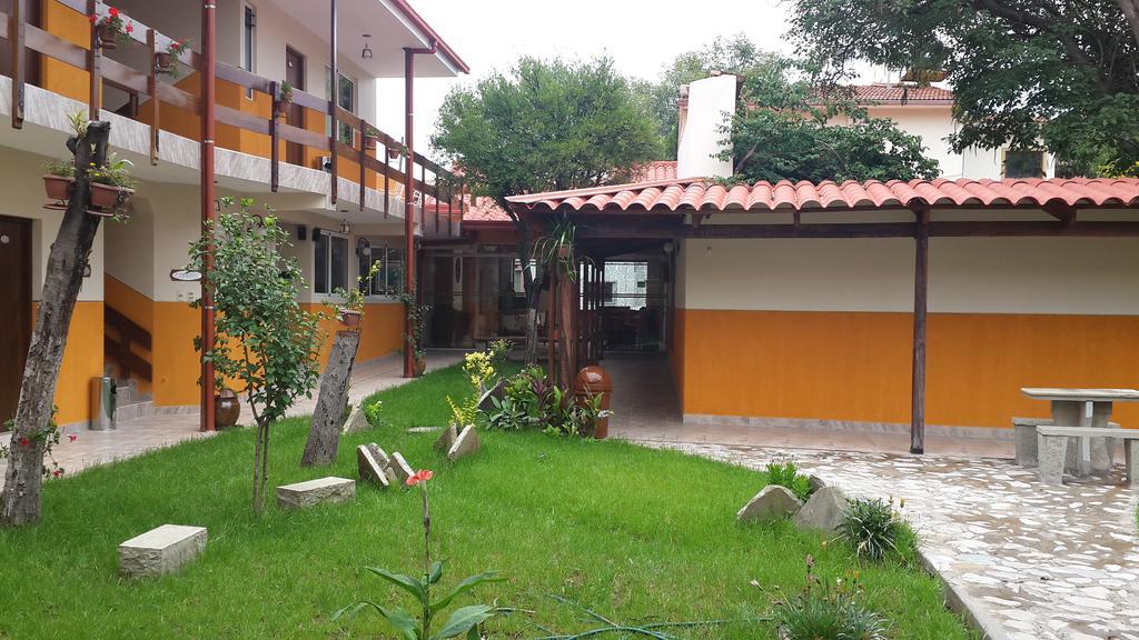 Hotel Mitru - Tarija Exterior photo